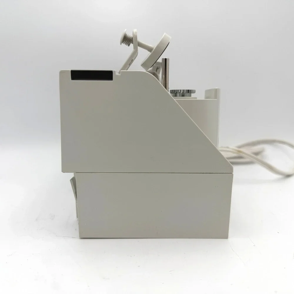 Black & Decker‎ Can Opener Knife Sharpener Kitchen White Spacemaker Plus PEC90